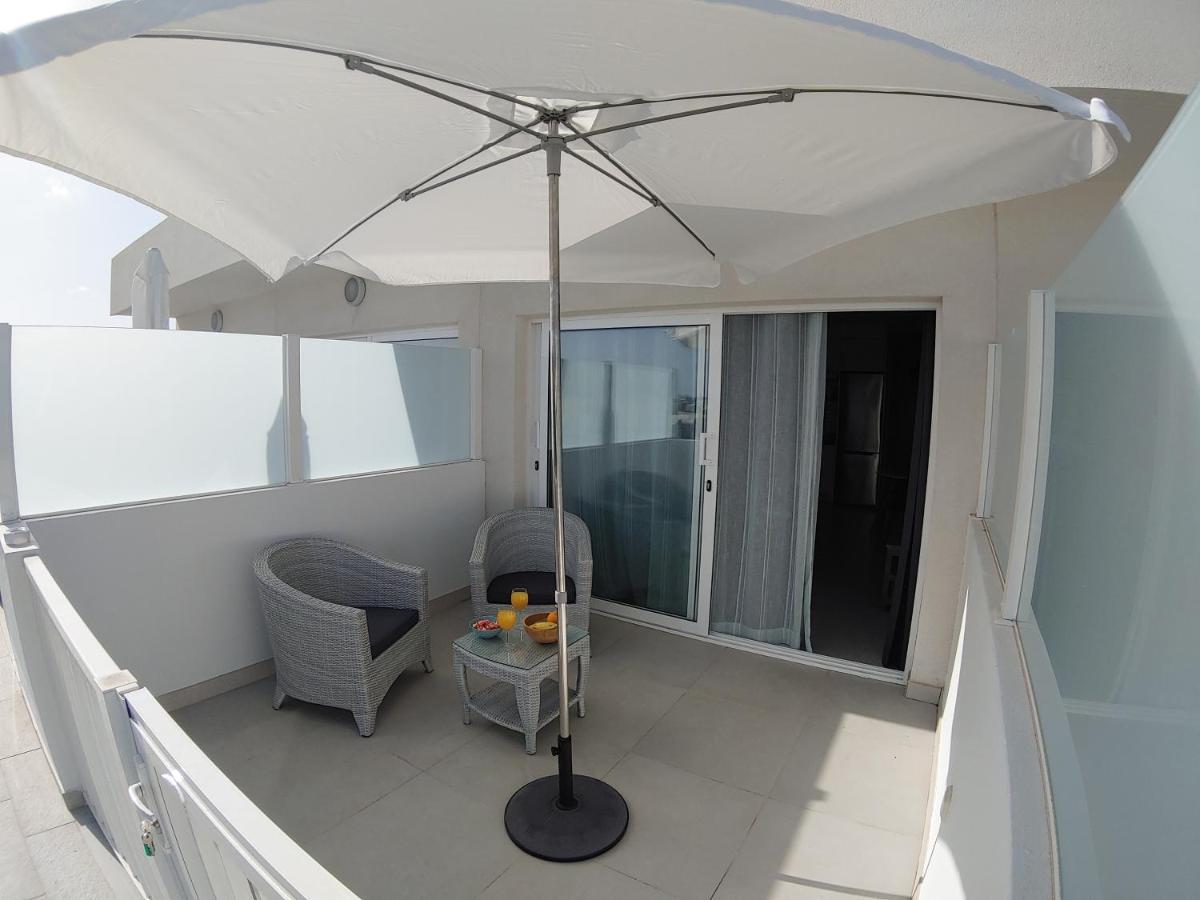 Apartment Namaste- Amazing Sea View & Infinity Pool - Good Wifi - Smart Tv-Residence Senator 科斯塔特吉塞 外观 照片
